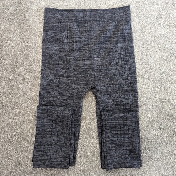 STEVE Madden gray leggings size Medium / Large - Picture 1 of 6